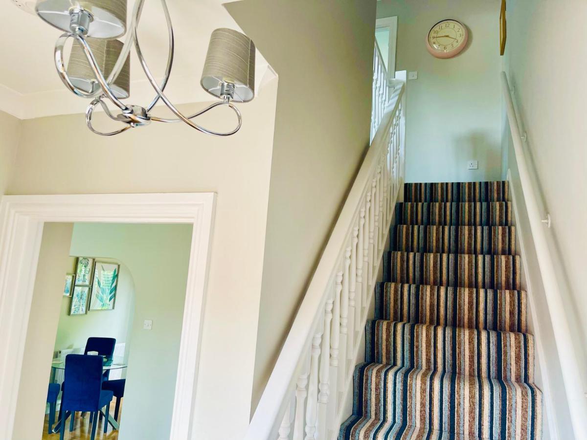 Tanglewood House Abergavenny With Private Parking Villa Luaran gambar