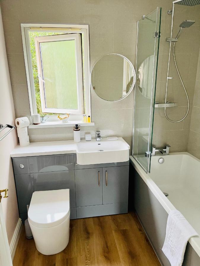 Tanglewood House Abergavenny With Private Parking Villa Luaran gambar